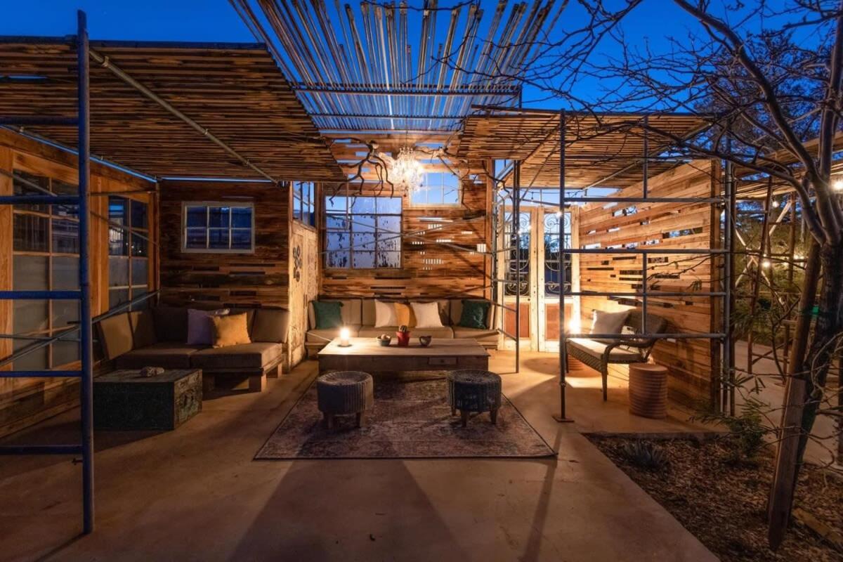 Renovated Lodge - Room 2 With Pool Access Joshua Tree Dış mekan fotoğraf