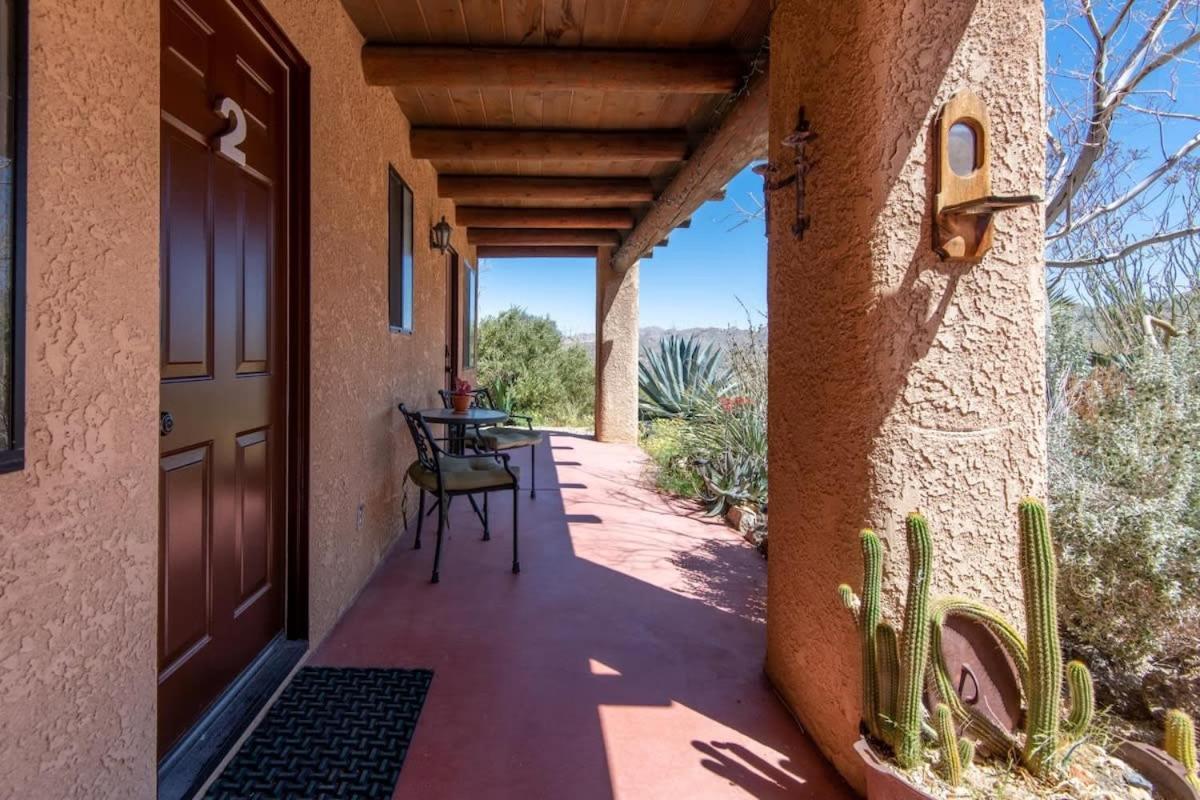 Renovated Lodge - Room 2 With Pool Access Joshua Tree Dış mekan fotoğraf